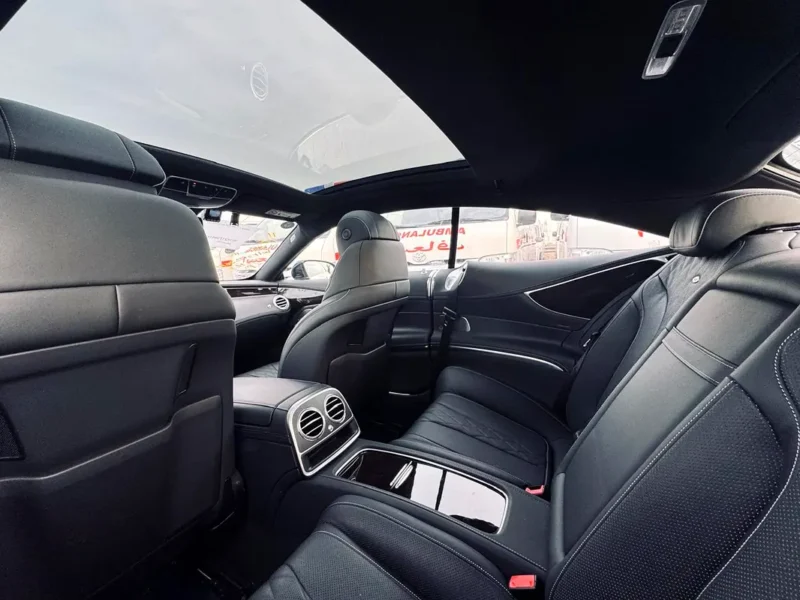 2020 Mercedes-Benz S-Class S 560 4MATIC 8 Cylinders Petrol Engine Black Coupe
