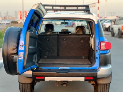 2007 Toyota FJ Cruiser Extreme 6 Cylinders Petrol Engine Blue Black SUV NEAT AND CLEAN