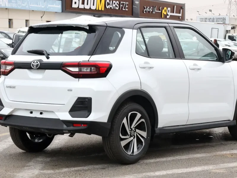 2025 Toyota Raize G 1.0 Litres 4 Cylinders Petrol Engine White Black SUV GCC Specs
