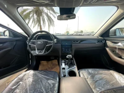 2023 JAC J7 Turbo 4 Cylinders Petrol Engine Grey Beige Sedan GCC Specs
