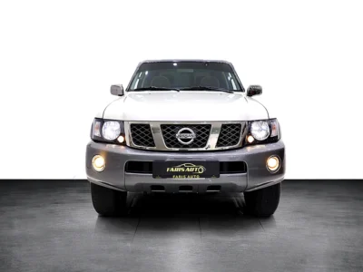 2021 Nissan Patrol Safari Super Safari 6 Cylinders Petrol Engine White Tan SUV GCC Specs