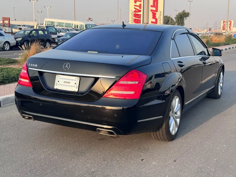 2012 Mercedes-Benz S-Class S 550 8 Cylinders Petrol Engine Black Sedan 4.5 GRADE