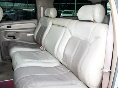 2001 GMC Yukon XL Denali 8 Cylinders Petrol Engine White Beige SUV Very Clean Car