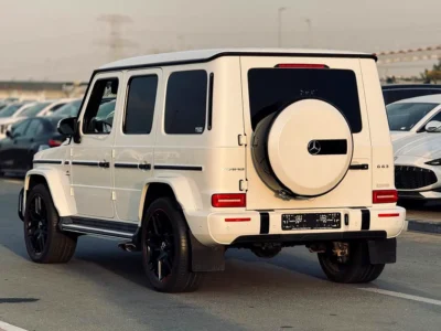 2021 Mercedes-Benz G-Class G 63 AMG 4.0L V8 Biturbo Petrol Engine White Red SUV