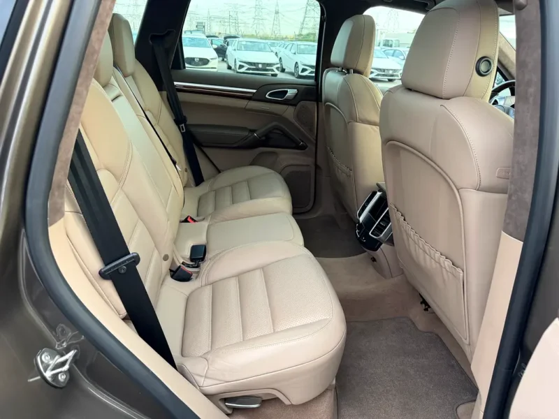 2014 Porsche Cayenne Turbo 4.8L 8 Cylinders Engine Brown Metallic SUV 4.5 GRADE