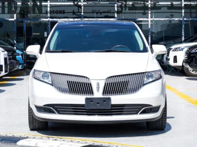 2015 Lincoln MKT 3.5-liter twin-turbocharged EcoBoost V6 Petrol Engine White Black SUV