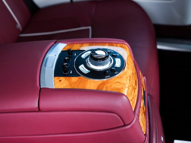 2014 Rolls-Royce Ghost 6.6-liter V12 twin-turbo Petrol Engine White Burgundy Sedan