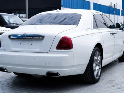 2014 Rolls-Royce Ghost 6.6-liter V12 twin-turbo Petrol Engine White Burgundy Sedan