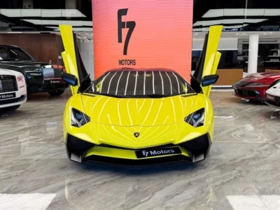 2016 Lamborghini Aventador 6.5 Litres V12 Petrol Engine Yellow Black Coupe