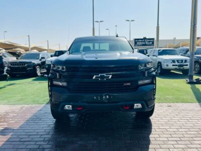 2022 CHEVROLET SILVERADO 5.3 Litres V8 Petrol Engine Black Grey Pickup Truck GCC