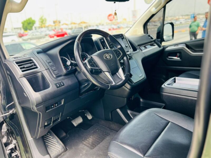 2020 TOYOTA GRANVIA 3.5 Litres Premium V6 Petrol Engine Black Van Full Option GCC