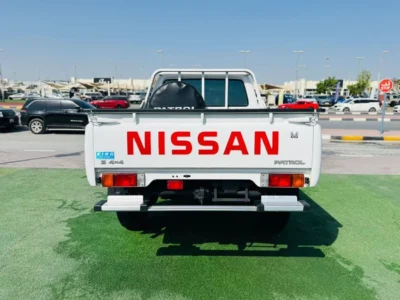 2022 Nissan Patrol 4.8 Litres V6 Petrol Engine White Grey Pickup Truck GCC Specs