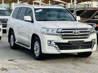 2021 TOYOTA LAND CRUISER GXR 5.7 Litres V8 Petrol Engine White Beige SUV Full Option