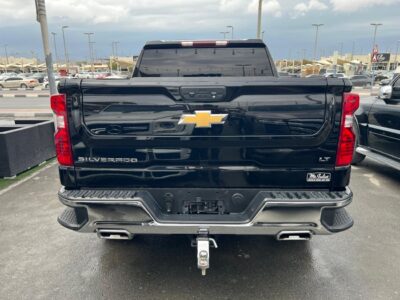 2023 CHEVROLET SILVERADO 5.3 Litres V8 Petrol Engine Black Brown Pickup Truck GCC