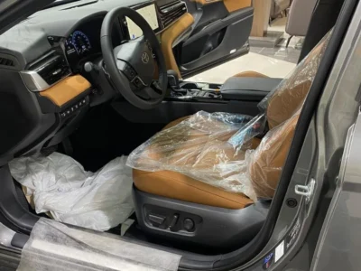 2026 TOYOTA CAMRY LUMIERE 2.5L HYBRID 4 Cylinders Engine Grey Brown Sedan GCC