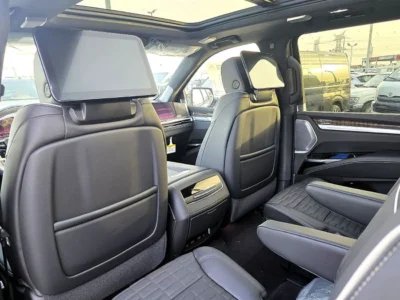 2026 Cadillac Escalade 6.2 Litres Petrol V8 Petrol Engine Sport Platinum Black SUV 4WD