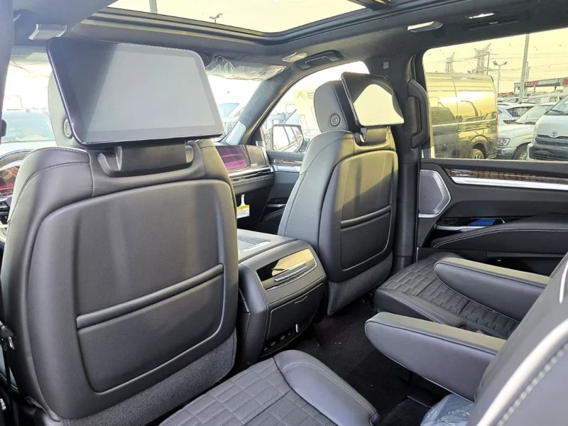 2026 Cadillac Escalade 6.2 Litres Petrol V8 Petrol Engine Sport Platinum Black SUV 4WD
