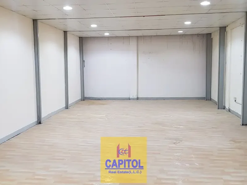 270 sqft on Mezzanine Floor Warehouse Available in Al Quoz