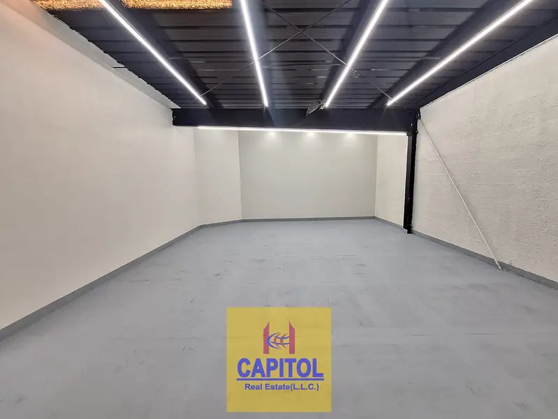 270 sqft on Mezzanine Floor Warehouse Available in Al Quoz