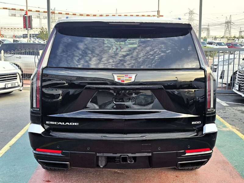 2026 Cadillac Escalade 6.2 Litres Petrol V8 Petrol Engine Sport Platinum Black SUV 4WD