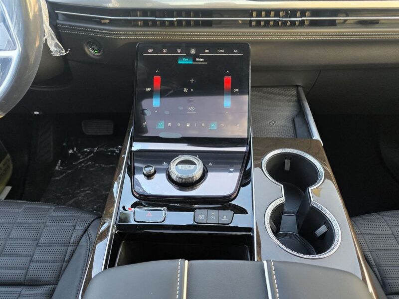 2026 Cadillac Escalade 6.2 Litres Petrol V8 Petrol Engine Sport Platinum Black SUV 4WD