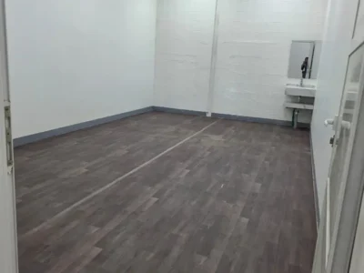 SAFE SECURE SMALL STORAGE WAREHOUSE FOR RENT