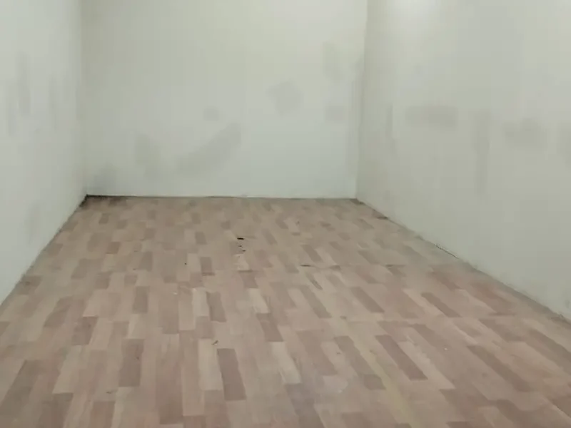 Medium Size Storage Warehouse on Ground Floor