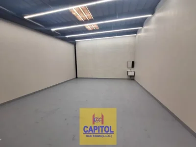 275 sqft on Mezzanine Floor Storage Near Al Quoz industrial Area 3