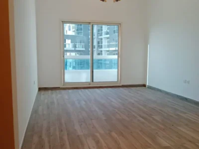 Vacant | 1 Bed | Car Park