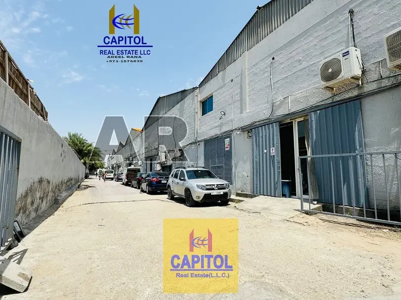 Multiple Sizes / Convenient Storage Space / Well Maintained / Save & Secure Warehouse
