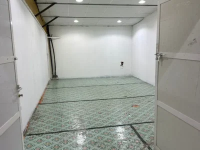 HASSLE FREE STORAGE SOLUTIONS - BOOK TODAY