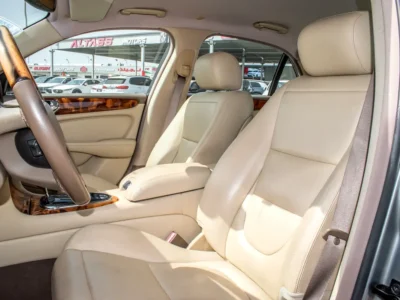 2006 Jaguar XJ 8 8 Cylinders Petrol Engine Grey Beige Sedan Clean and Good Condition