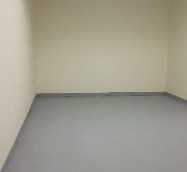 PRIME LOCATION / WELL MAINTAINED STORAGE WAREHOUSE FOR RENT IN AL QUOZ INDUSTRIAL AREA 4