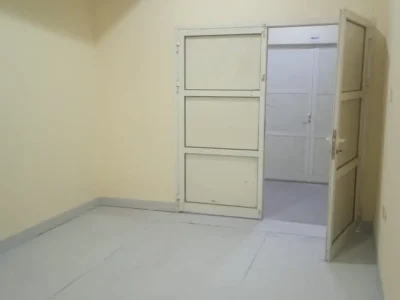 Small Size with Good Price Warehouse Available in Al Qouz 04