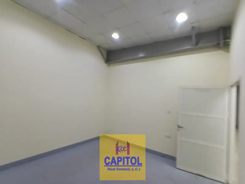 Industrial Ground Floor Unit Designed for Smooth Day-to-Day Logistics and Storage Requirements