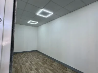 CONTAINER WAREHOUSE FOR STORAGE AVAILABLE FOR RENT IN AL QUOZ (BK)