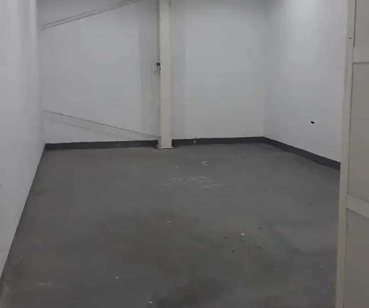 Small Size and Cheap Price Hurry Up Last Unit Warehouse Available for rent in Al Quoz Dubai