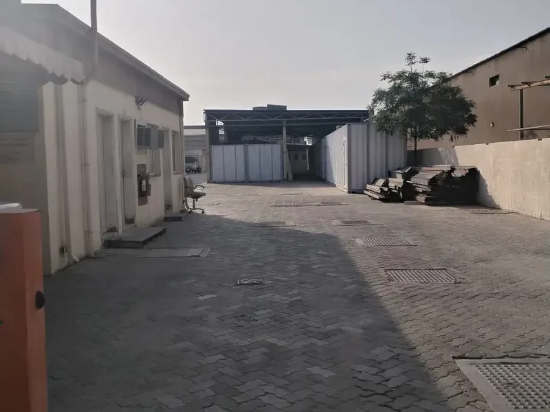 Spacious Ground Floor Storage Unit for Rent Prime Accessibility
