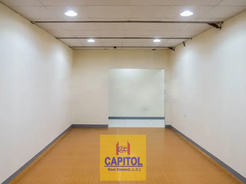 405 sqft on Mezzanine Small Storage Warehouse Al Quoz All Over