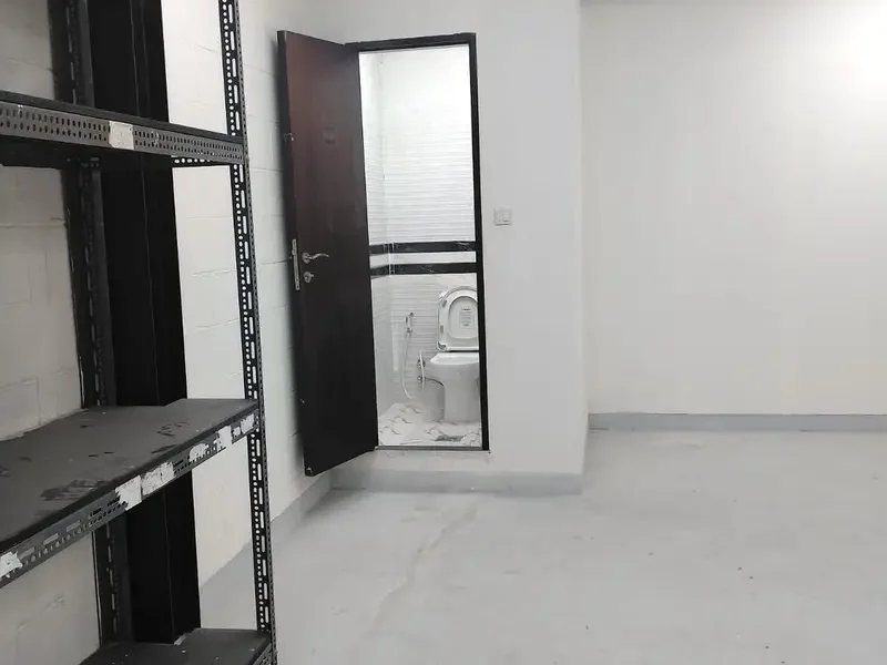 BRAND NEW WAREHOUSE Ground Floor Warehouse with Attached Washroom Facility