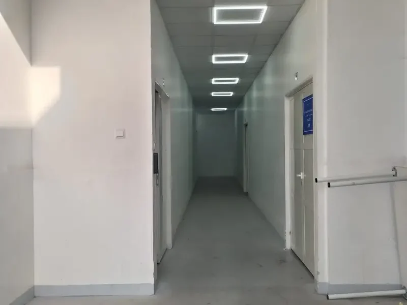 450 sqft Mezzanine Floor Warehouse Available in Al Quoz