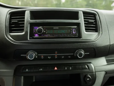 2020 Peugeot Expert L3 2.0L 4 Cylinders Diesel Engine Yellow Black Panel Van GCC Specs Automatic