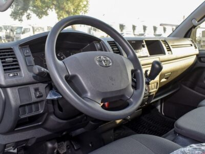 2024 Toyota Hiace 2.7 Litres 4 Cylinders Petrol Engine White Grey Van GCC Specs