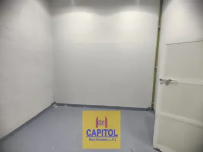 Small Ground Floor Storage Warehouses for Rent