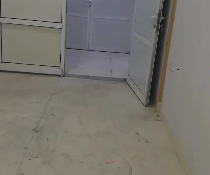 Small Ground Floor Storage Warehouses for Rent