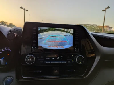2020 Toyota Highlander GXR 4 Cylinders Hybrid Engine White Grey SUV GCC Specs