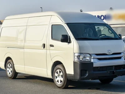 2024 Toyota Hiace 2.7 Litres 4 Cylinders Petrol Engine White Grey Van GCC Specs