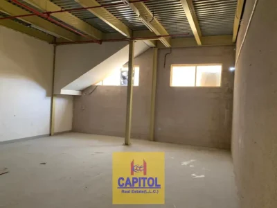 570 sqft on Mezzanine Floor Available in Al Quoz industrial