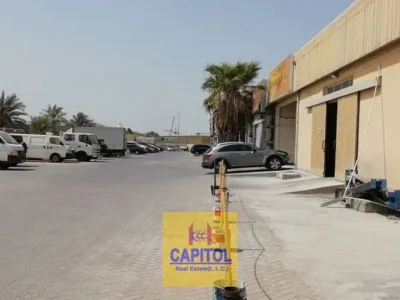 CONTAINER STORAGE SPACE IN AL QOUZ