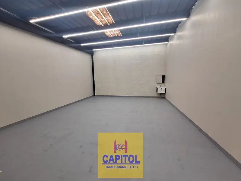 Al Quoz Storage Warehouse Available with All Sizes